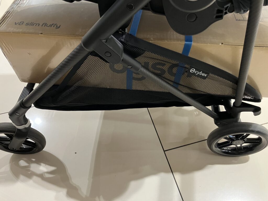 サイベックス メリオカーボン 荷物収納